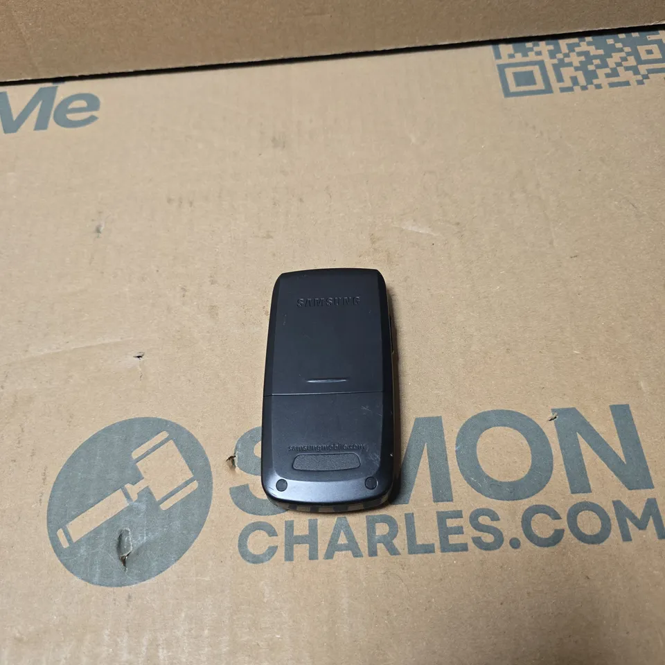 SAMSUNG SGH-E250 MOBILE PHONE