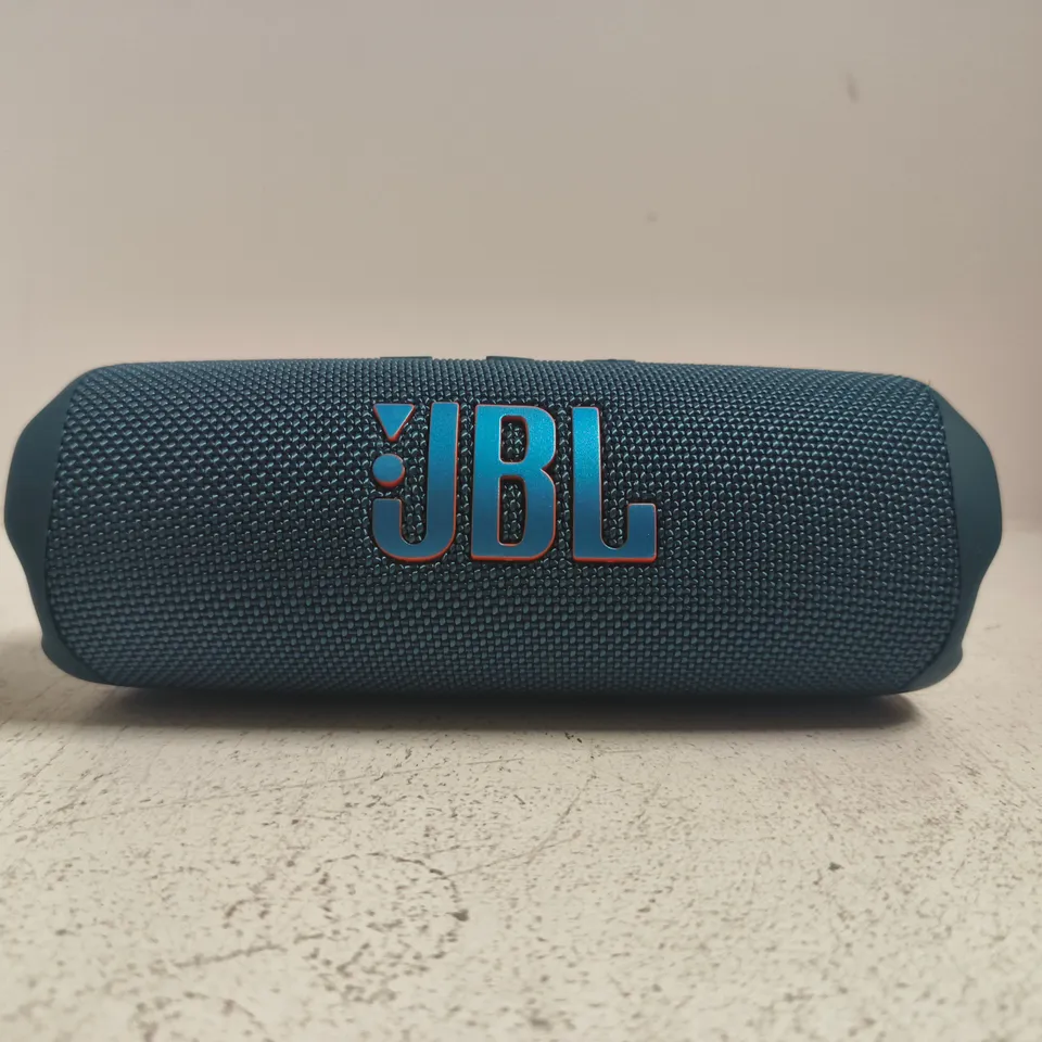 BOXED JBL BY HARMAN FLIP 7 BLUETOOTH SPEAKER