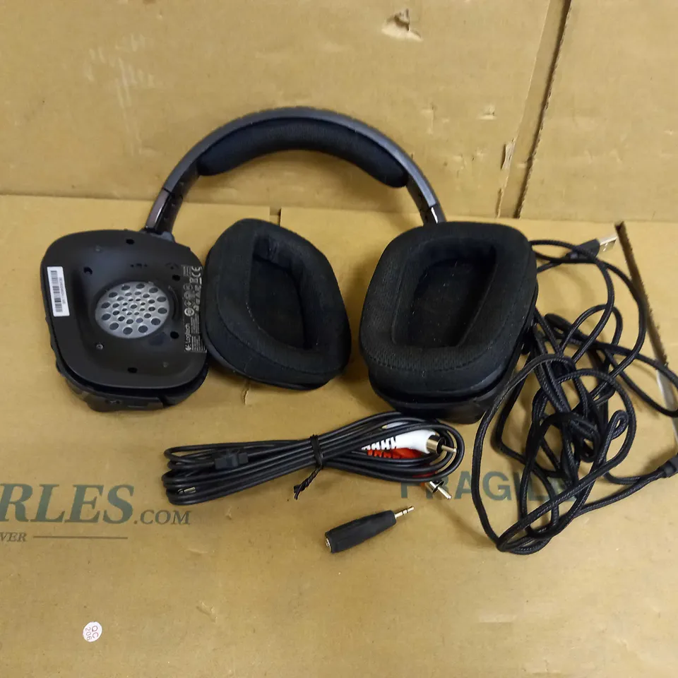 LOGITECH ARTEMIS SPECTRUM G633 GAMING HEADPHONES