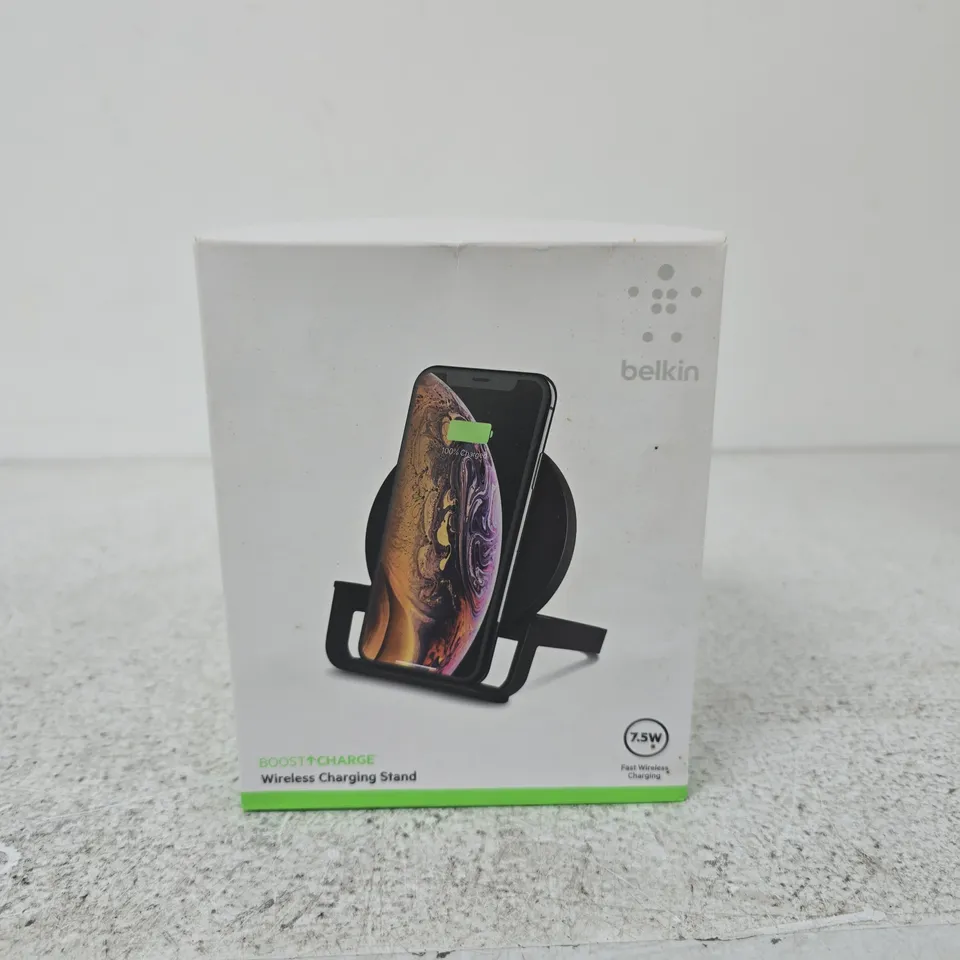 BELKIN BOOSTCHARGE WIRELESS CHARGING STAND – BOXED