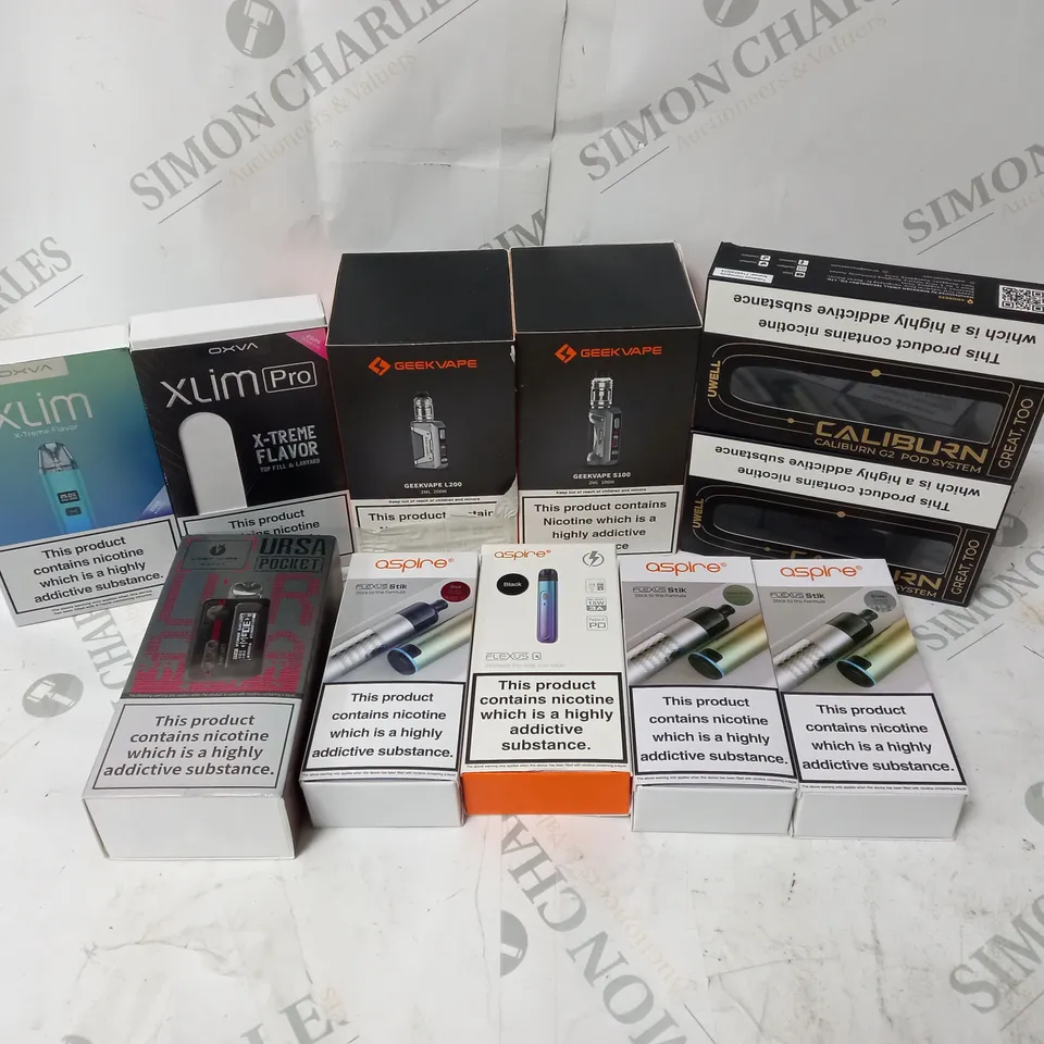 BOX OF APPROXIMATELY 10 ASSORTED E-CIG PRODUCTS TO INCLUDE ASPIRE, GEEKVAPE, OXVA