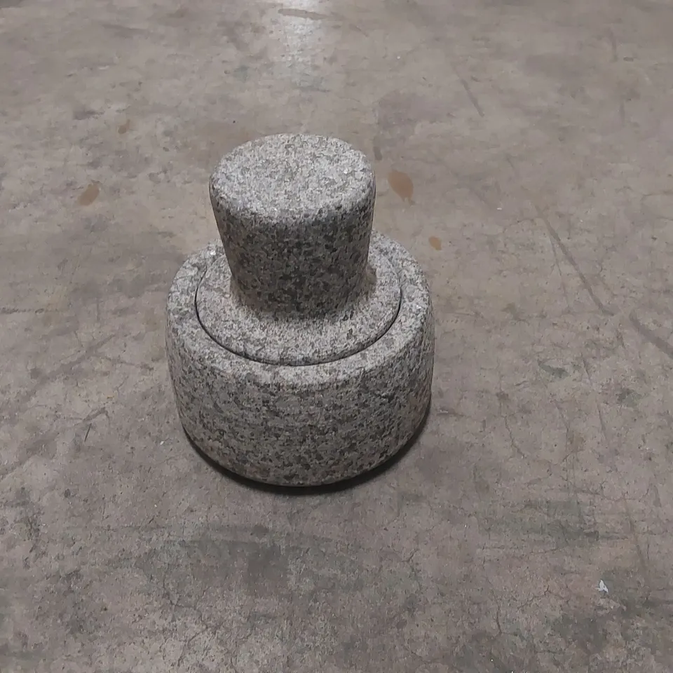GRANITE SPICE CRUSHER