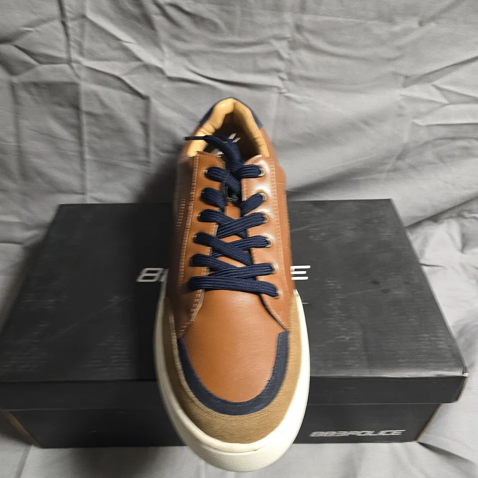 BOXED PAIR OF 883 POLICE ROMAN BROWN TAN TRAINERS - UK SIZE 11