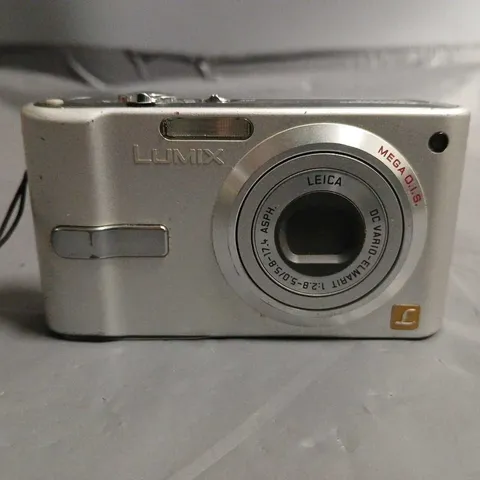 UNBOXED PANASONIC LUMIX DMC-FX10 CAMERA