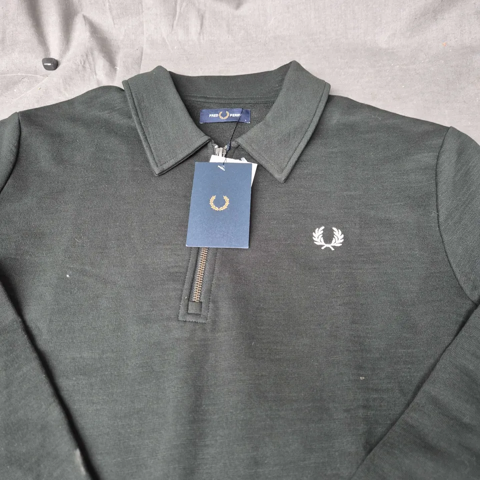 FRED PERRY ZIP NECK COLLAR SWEATSHIRT – NIGHT GREEN – UK SIZE L