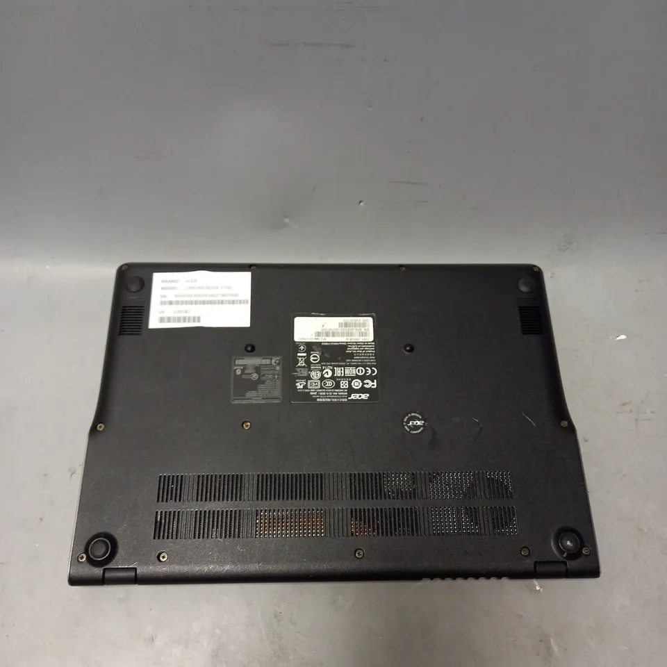 ACER CHROMEBOOK 11 C720 LAPTOP IN GREY