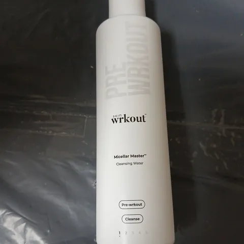 APPROXIMATELY 6 X MICELLAR MASTER CLEANSING WATER – PRE-WORKOUT BRANDING BOTTLE