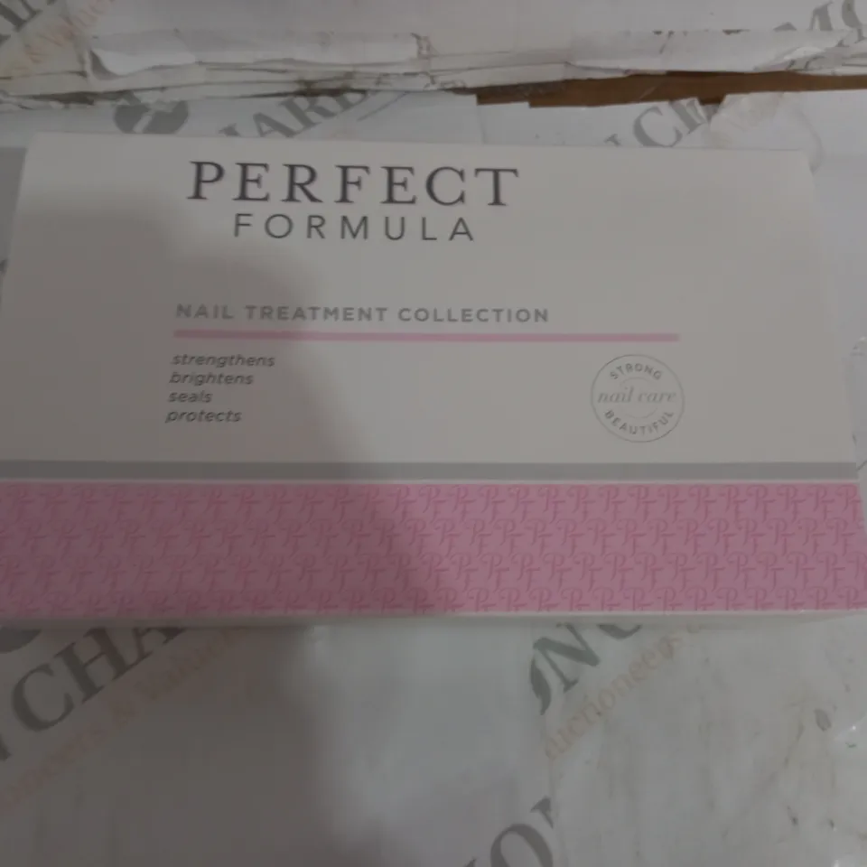 PERFECT FORMULA NAIL TREATMENT COLLECTION