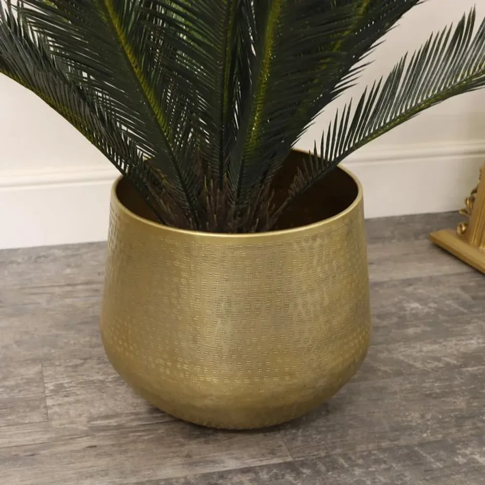 BOXED EXTRA LARGE ROUND GOLD PATTERNED LIGHTSHADE