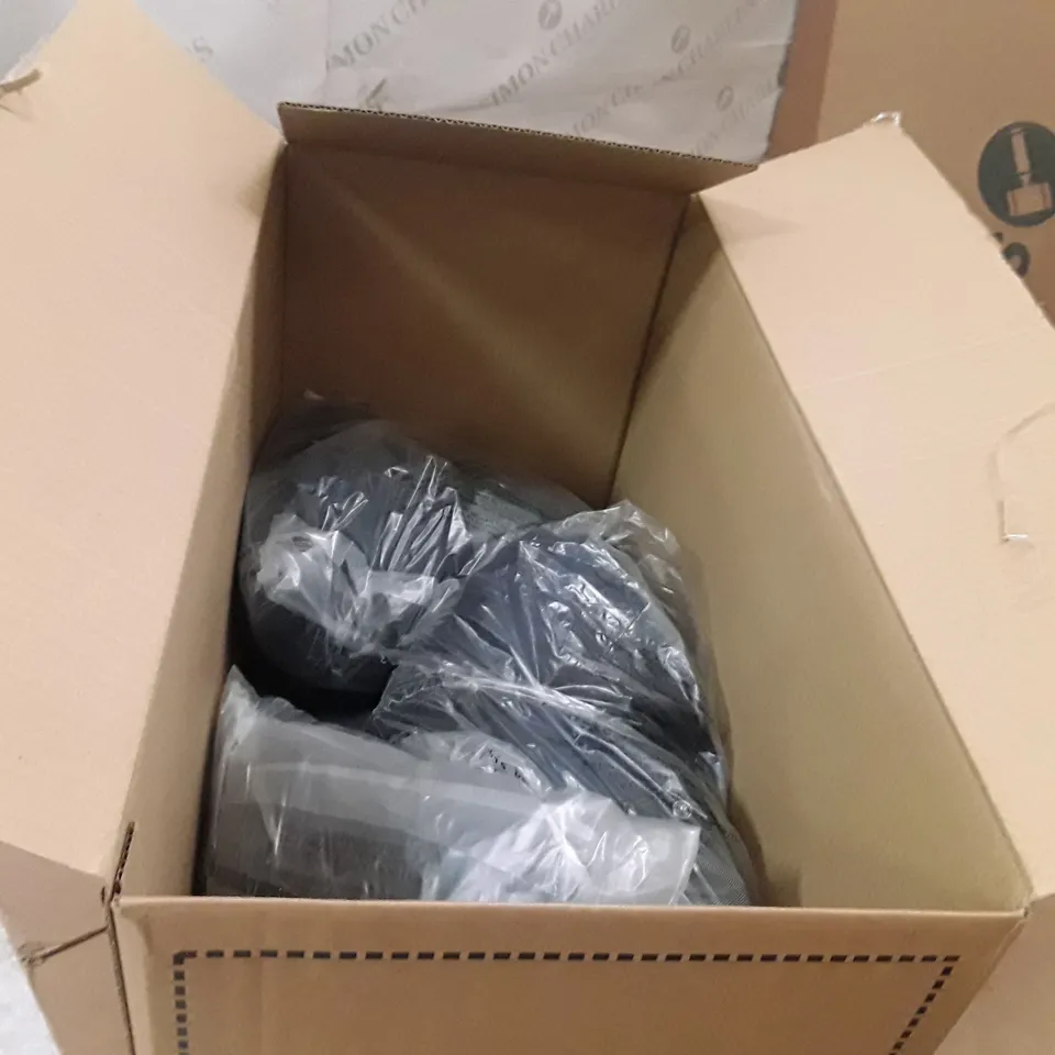 BOXED BRAND NEW ANTHOLOGY BOILERSUIT SIZE 16 COLOUR INDIGO APPROXIMATELY 6 PIECES