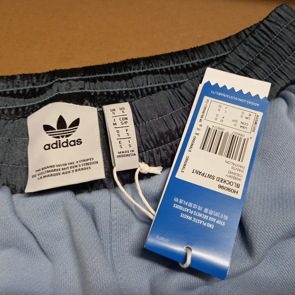 ADIDAS BLOCKED SWEATPANTS IN BLUE - UK S