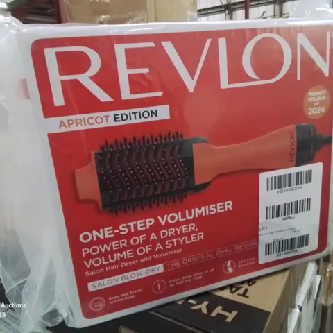 BOXED REVLON ONE STEP VOLUMISER IN APRICOT