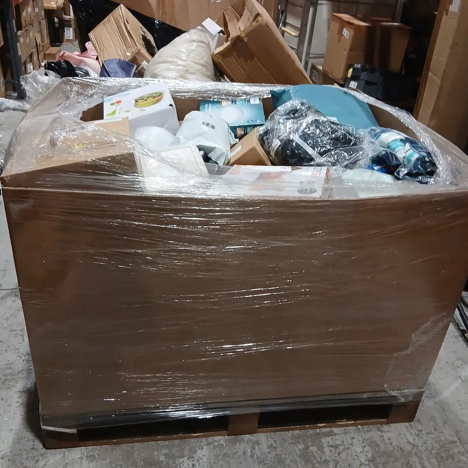 PALLET OF ASSORTED PRODUCTS TO INCLUDE; COZYTEK ELECTRIC BLANKET, KILNER GLASS STORAGE JAR, KITCHEN CRAFT SALAD SPINNER AND LED CEILING LIGHT
