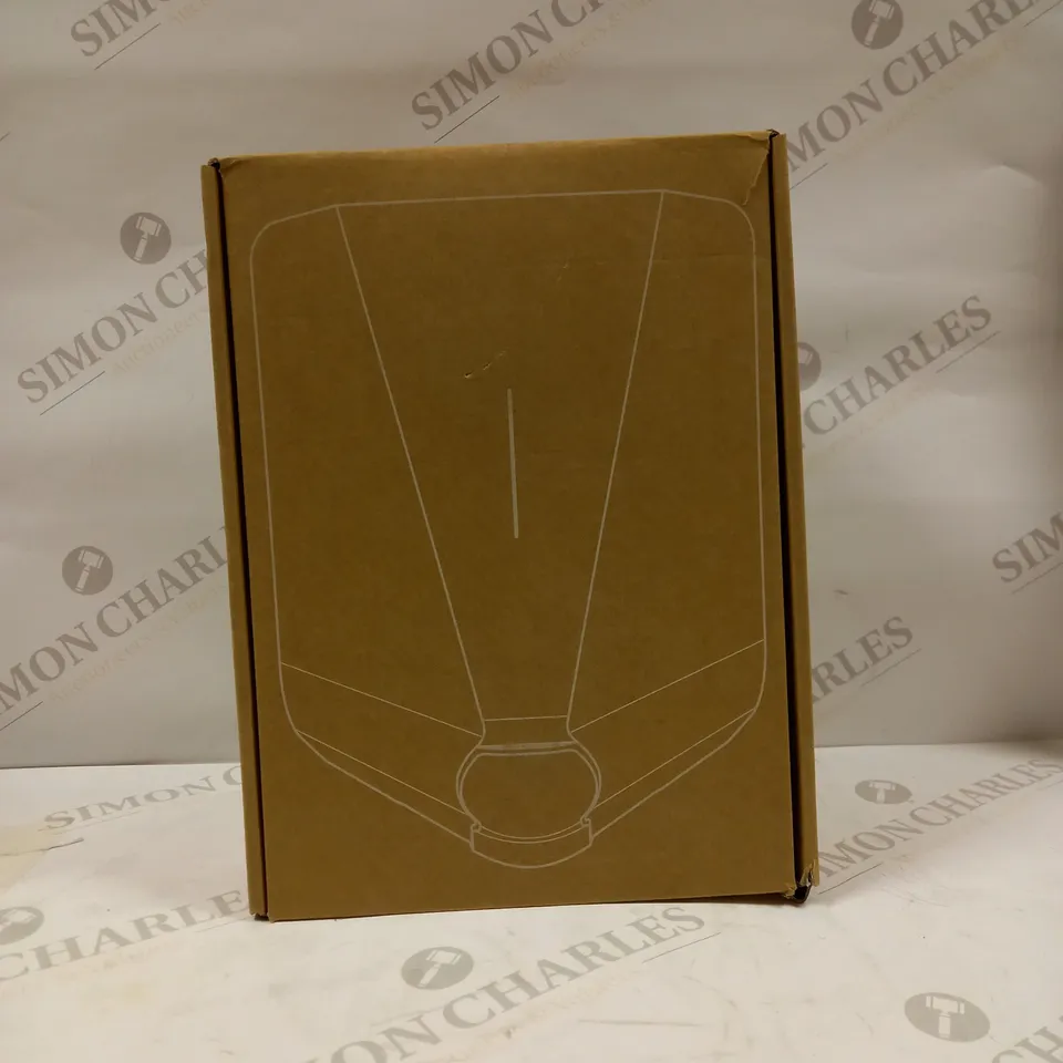 EASEE CHARGE EC001-BLACK ROBOT 1PH & 3PH UPTO 22KW