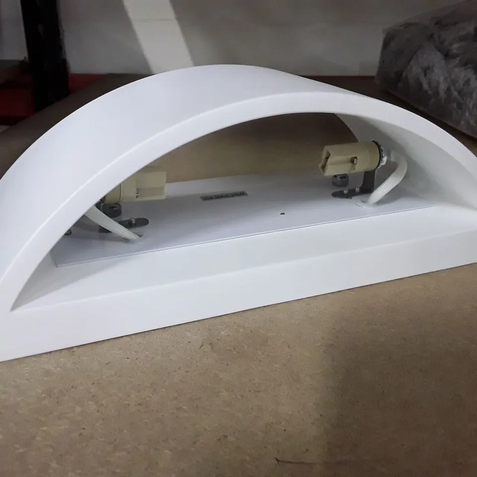 BOXED BLANDFORD 2-LIGHT CERAMIC WHITE UP & DOWNLIGHT