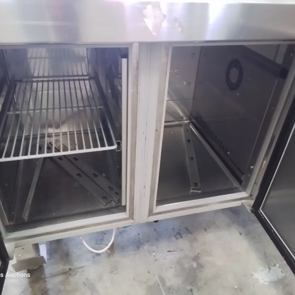 THREE DOOR CHILLER COUNTER