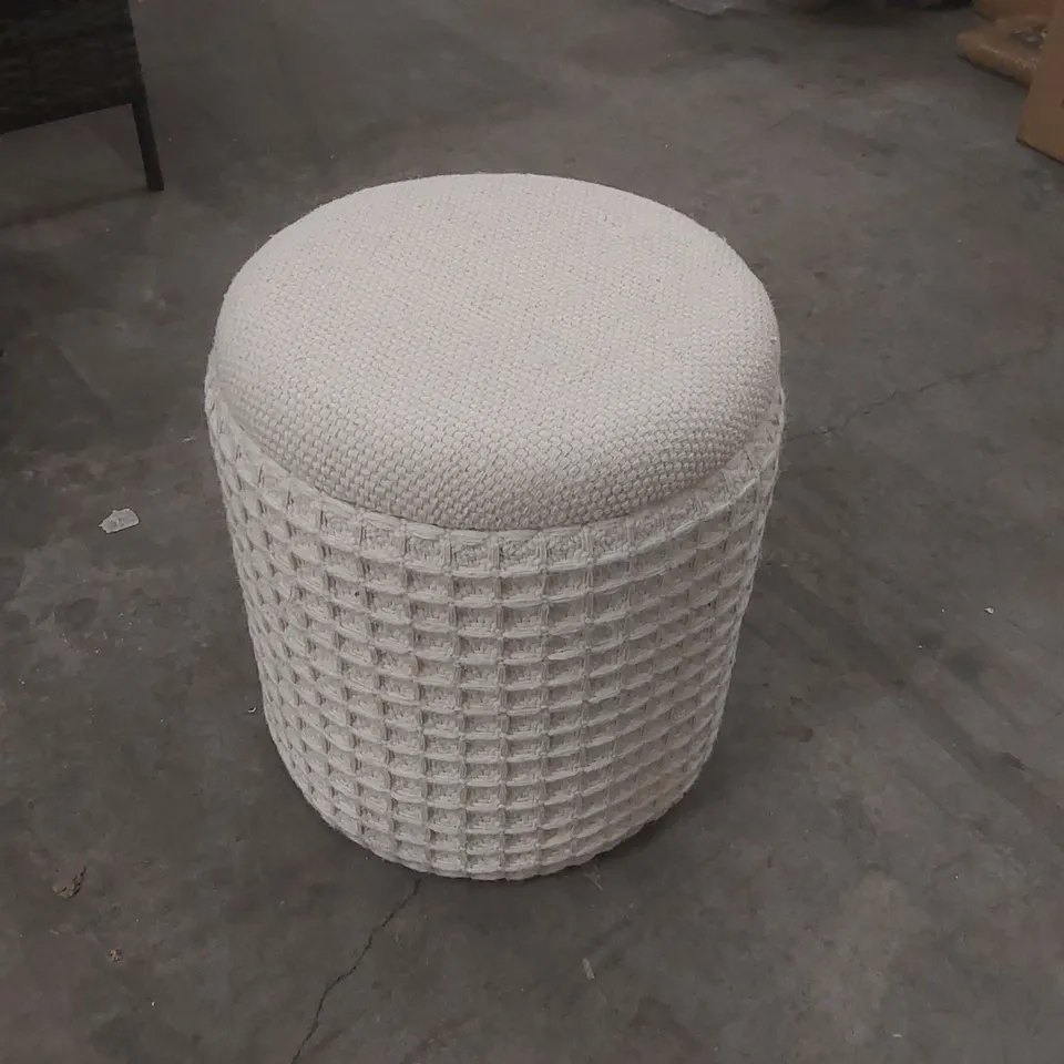 MODERN CREAM 40CM OTTOMAN FOOTSTOOL POUFFE WITH STORAGE FOR LIVING ROOM OR BEDROOM