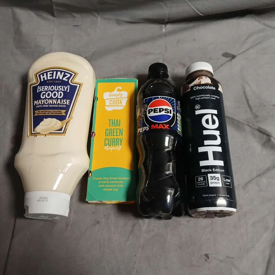 APPROXIMATELY 10 ASSORTED FOOD ITEMS TO INCLUDE - MAYONNAISE, HUEL AND PEPSI MAX