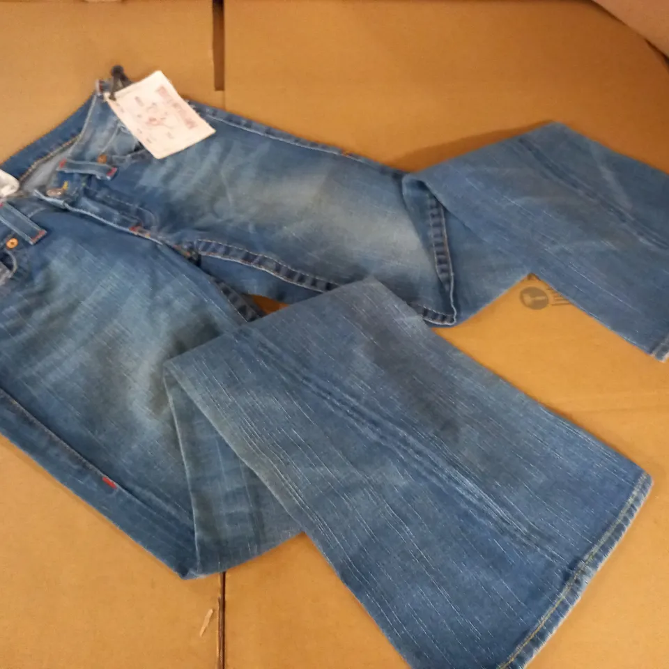 BRAND NEW TRUE RELIGION JOEY HITCH HIKER JEANS - 31