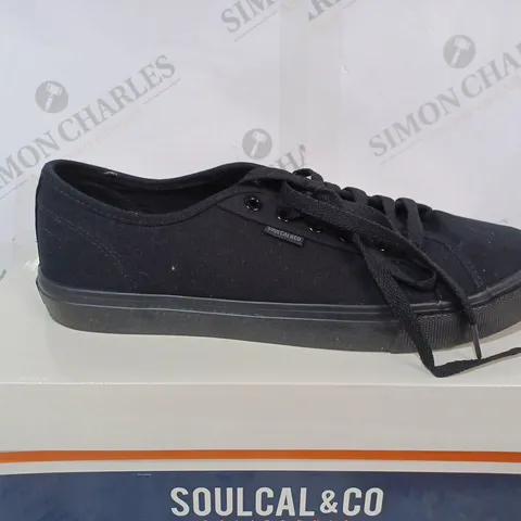 BOXED SOULCAL AND CO SUNRISE LACE SN00 SIZE 10