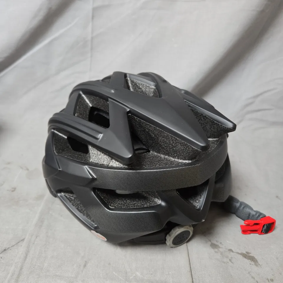 BH60SE ROAD BIKE HELMET – BLACK, ONE SIZE