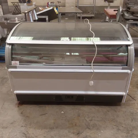 NOVUM COMMERCIAL TEMPERATURE CONTROLLED DISPLAY CABINET 