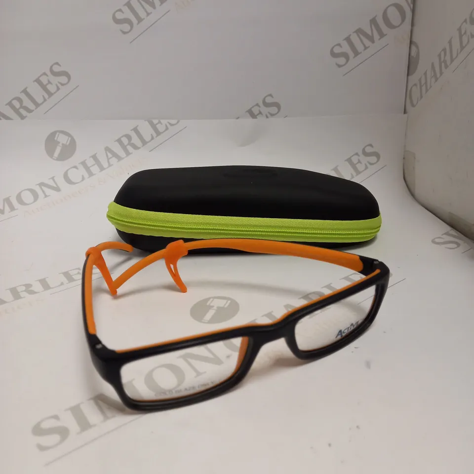 CENTROSTYLE ACTIVE FRAME SPECTACLES 