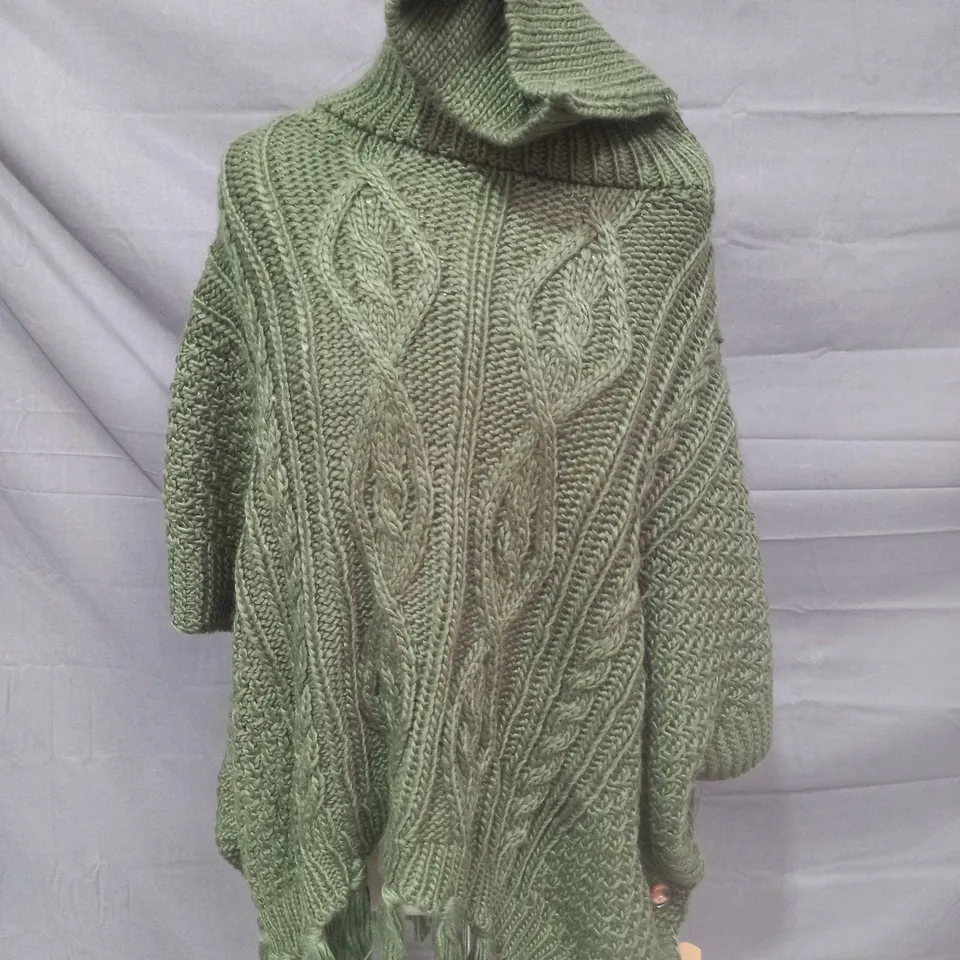 BRAKEBURN KHAKI TASSELS PONCHO WOMENS - ONE SIZE 