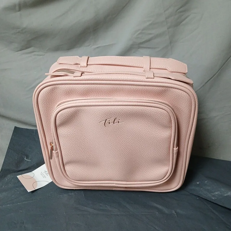 TILI FOLD OUT TRAVEL VANITY BAG BOXED