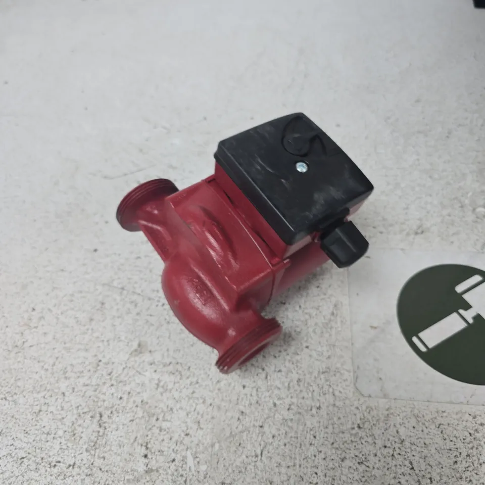 GRUNDFOS UPS 15-60 130 CIRCULATING PUMP – RED