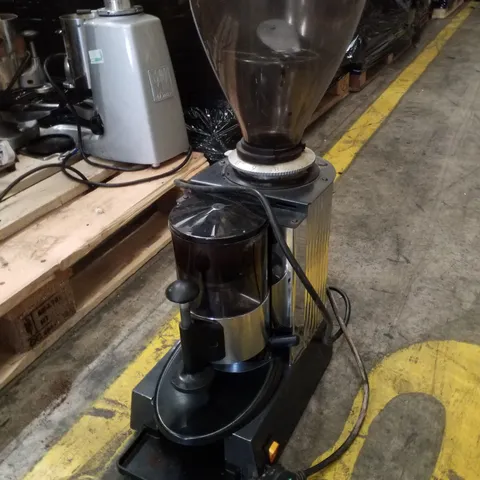 Carimali Grinder