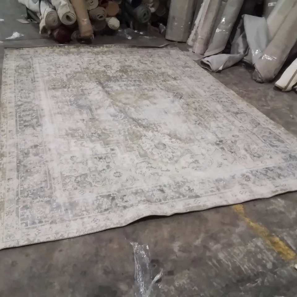 QUALITY DESIGNER AREA RUG - APPROXIMATELY 333X237