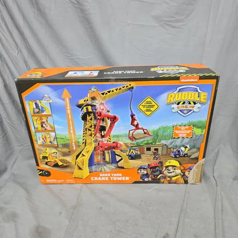 RUBBLE & CREW BARKYARD CRANE TOWER PLAYSET WITH KINETIC SAND