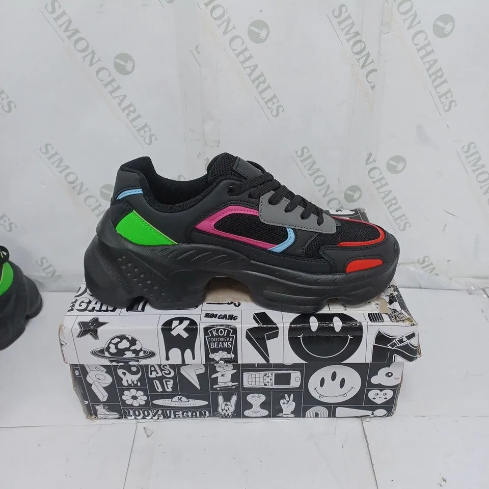 KOI FOOTWEAR MENS BLACK MULTI TRAINERS SIZE 9