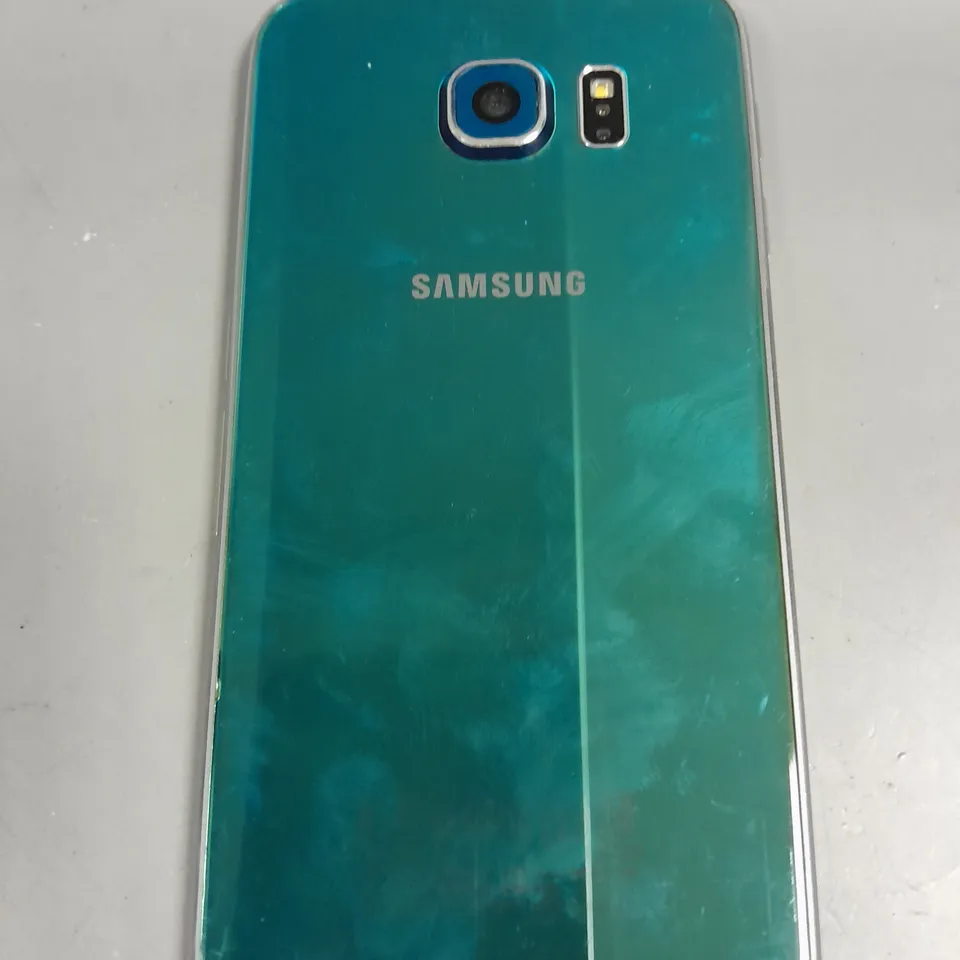 SAMSUNG GALAXY S6 SMARTPHONE 