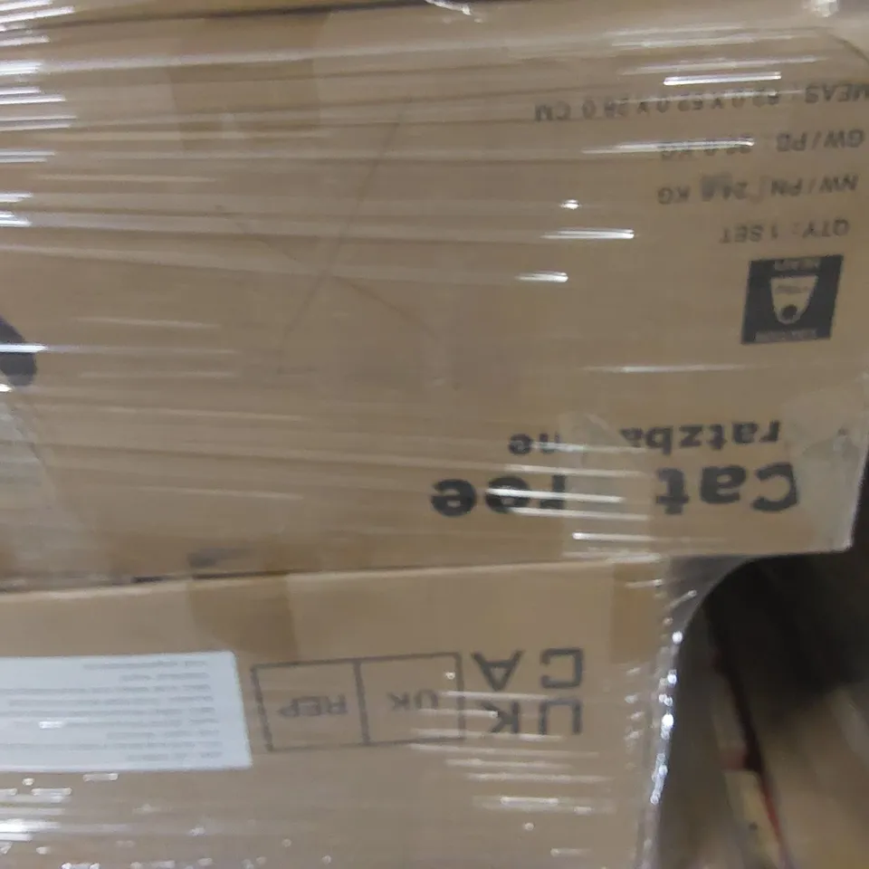 PALLET CONTAINING A LARGE QUANTITY OF ASSORTED PRODUCTS TO INCLUDE: CAT TREE, ARTIFICIAL TREE, SCOOTER MEAT GRINDER ECT