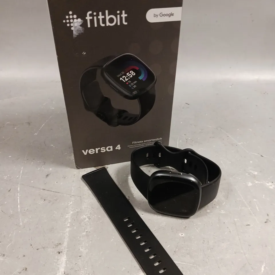 BOXED FITBIT VERSA 4 FITNESS SMARTWATCH 
