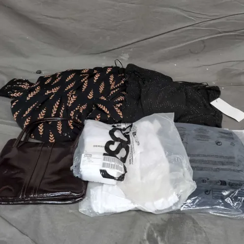 BOX OF APPROXIMATELY 20 ASSORTED CLOTHING ITEMS TO INCLUDE DRESS, SOCKS, BAG, ETC