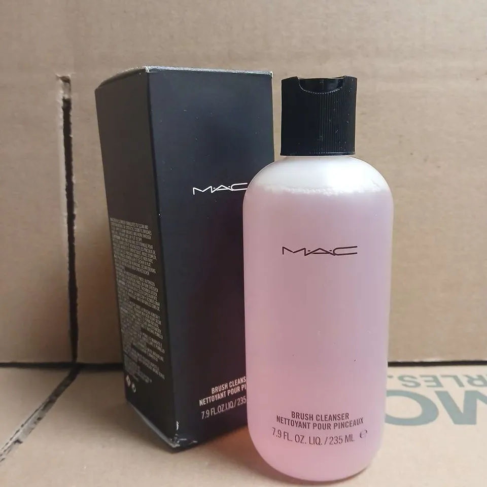 MAC BRUSH CLEANSER (235ML)