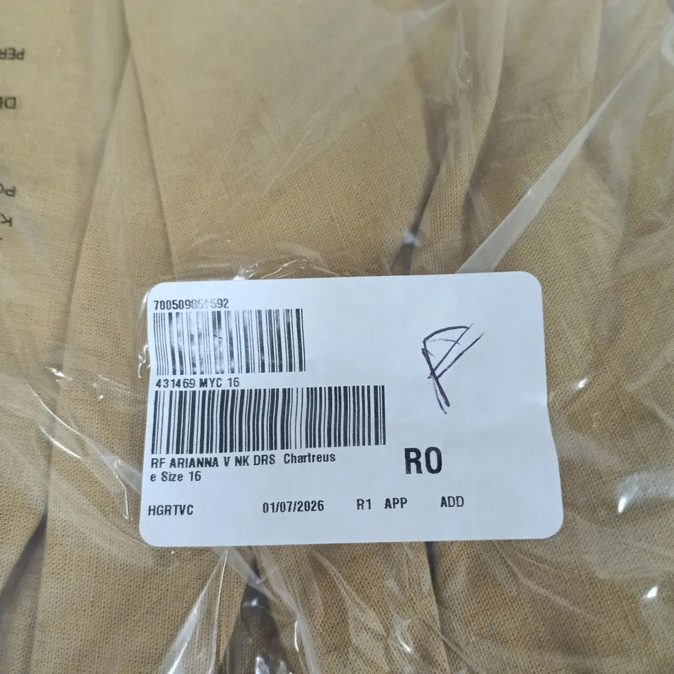 RAFFYA ARIANNA MAXI DRESS – CHARTREUSE, UK 16 (EU 44, US 12)