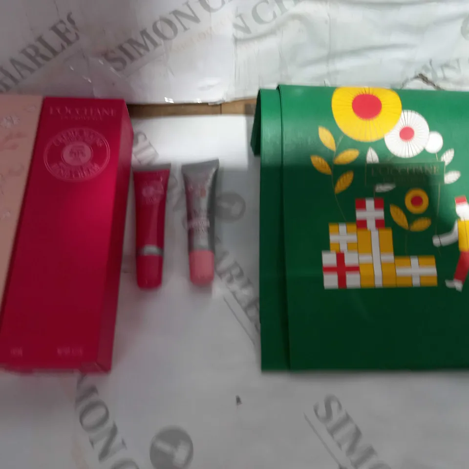 L'OCCITANE HAND CREAM SET