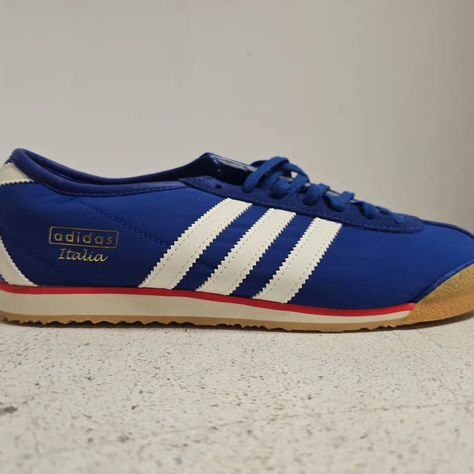 PAIR OF ADIDAS ITALIA 70S TRAINERS IN BLUE/WHITE/RED SIZE UK 7.5