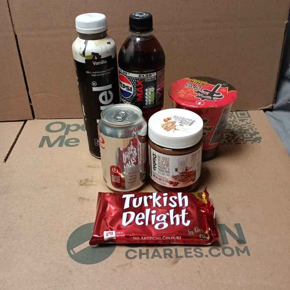 TOTE OF APPROXIMATELY 20 ASSORTED FOOD/DRINK ITEMS TO INCLUDE HUEL BLACK EDITION, PEPSI MAX, DIABLO HAZELNUT AND CHOCOLATE SPREAD, TURKISH DELIGHT, DIET COKE ETC