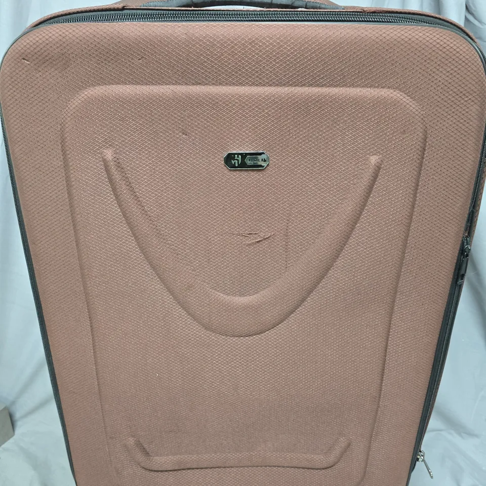 AL HILAL WHEELED SUITCASE 