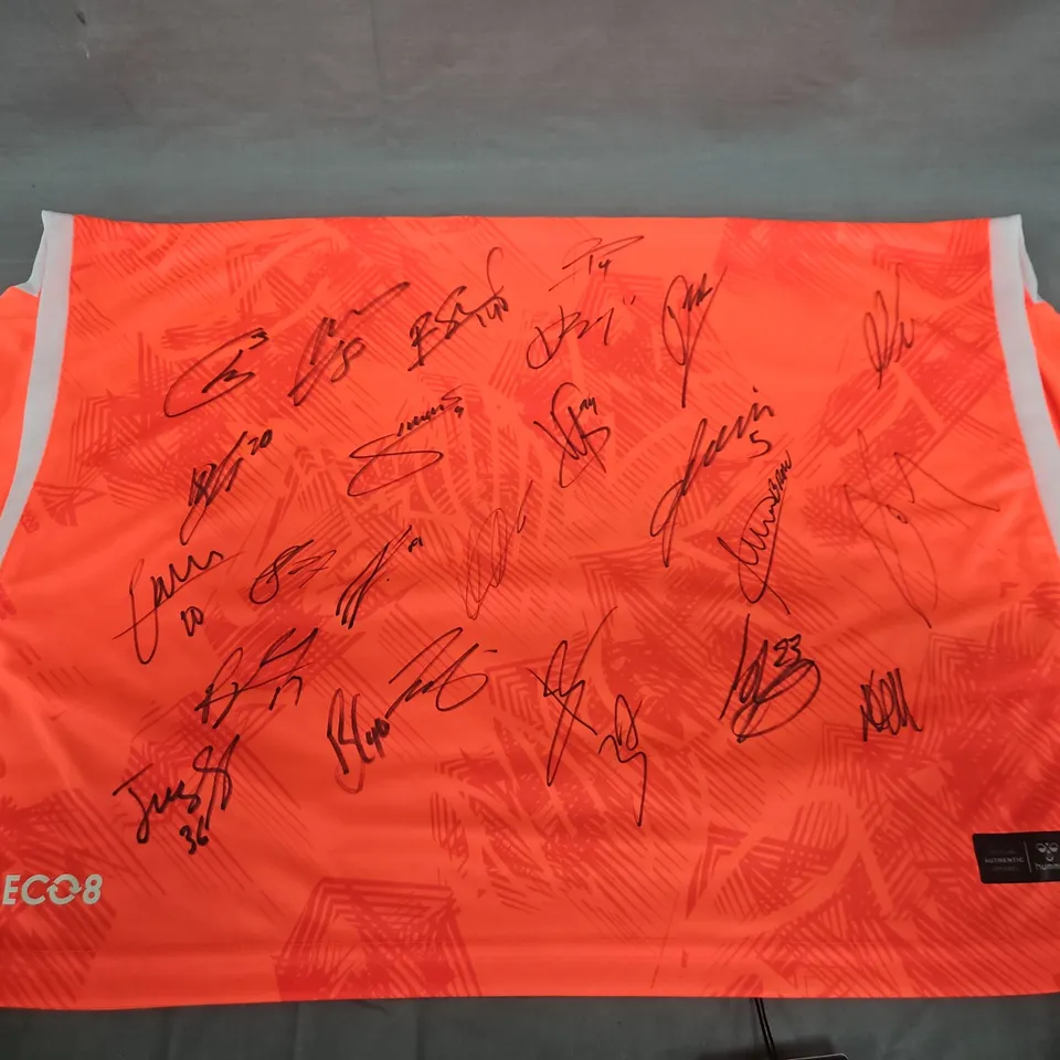 COVENTRY CITY FC 25/26 AWAY FOOTBALL SHIRT – SIGNED 