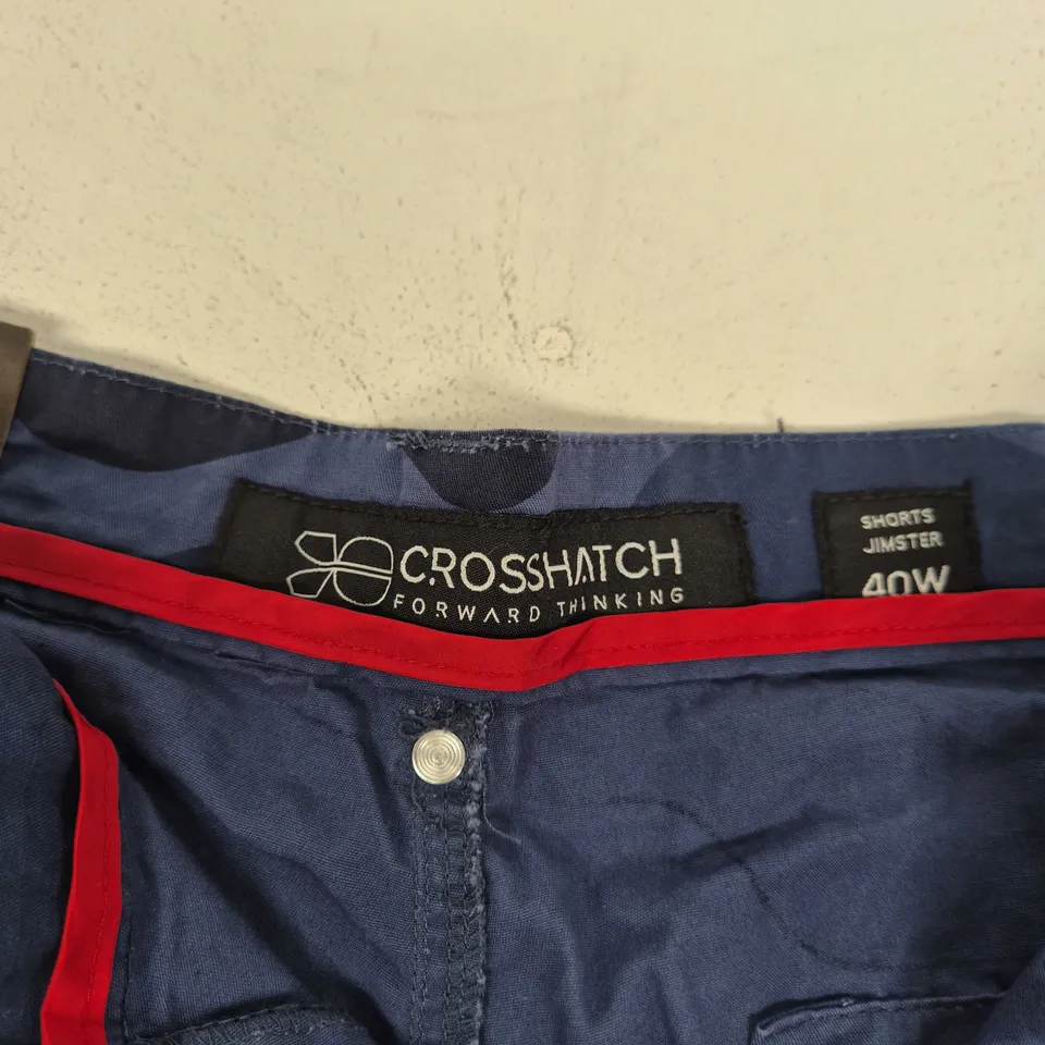 CROSSHATCH CAMO SHORTS IN BLUE - WAIST 40
