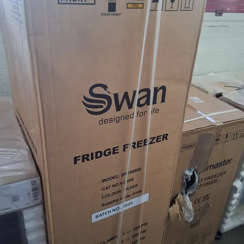 BOXED SWAN SR15690S 48CM WIDE, 50/50 SPLIT FRIDGE FREEZER - SILVER