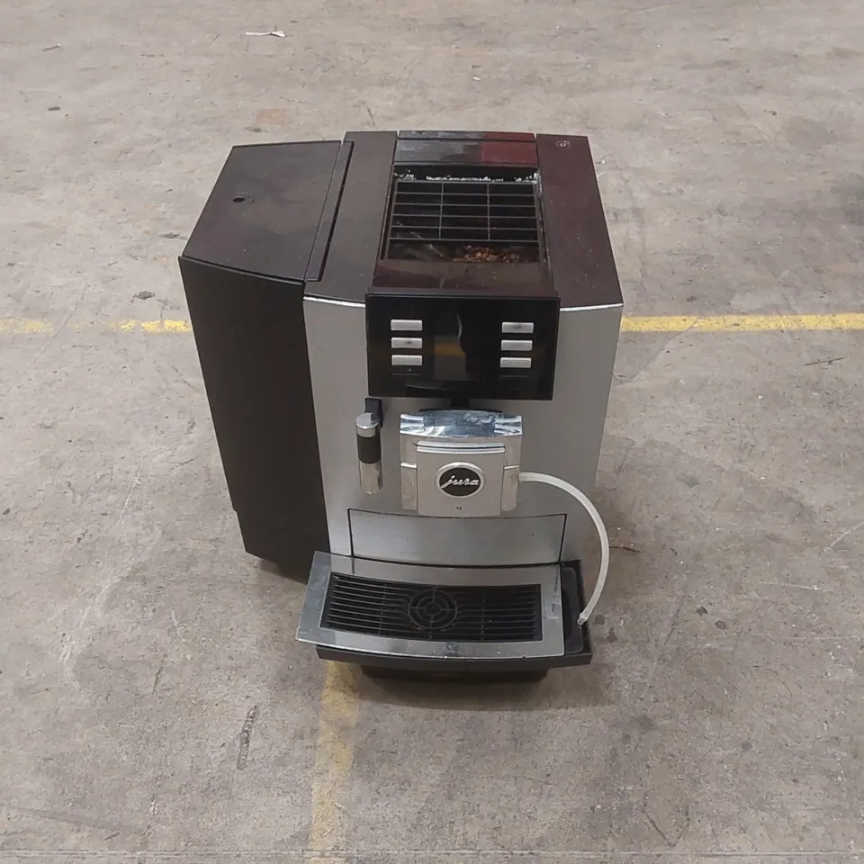 JURA JX8 PLATINUM COFFEE MACHINE