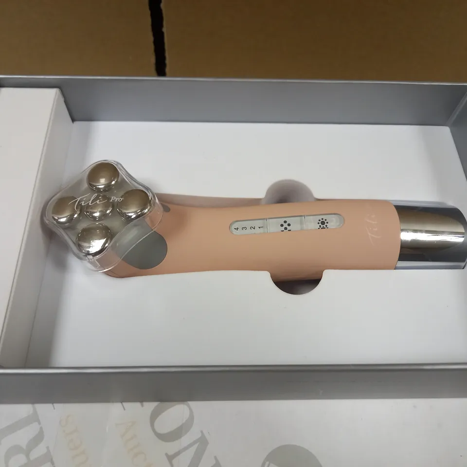 TILI PRO ANTI-AGEING FIRMING FACE TOOL
