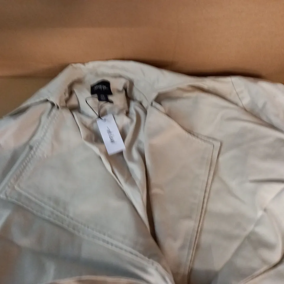 NASTY GAL PETITE PREMIUM DOUBL ELAYER TWILL TRENCH COAT IN BEIGE - UK 8